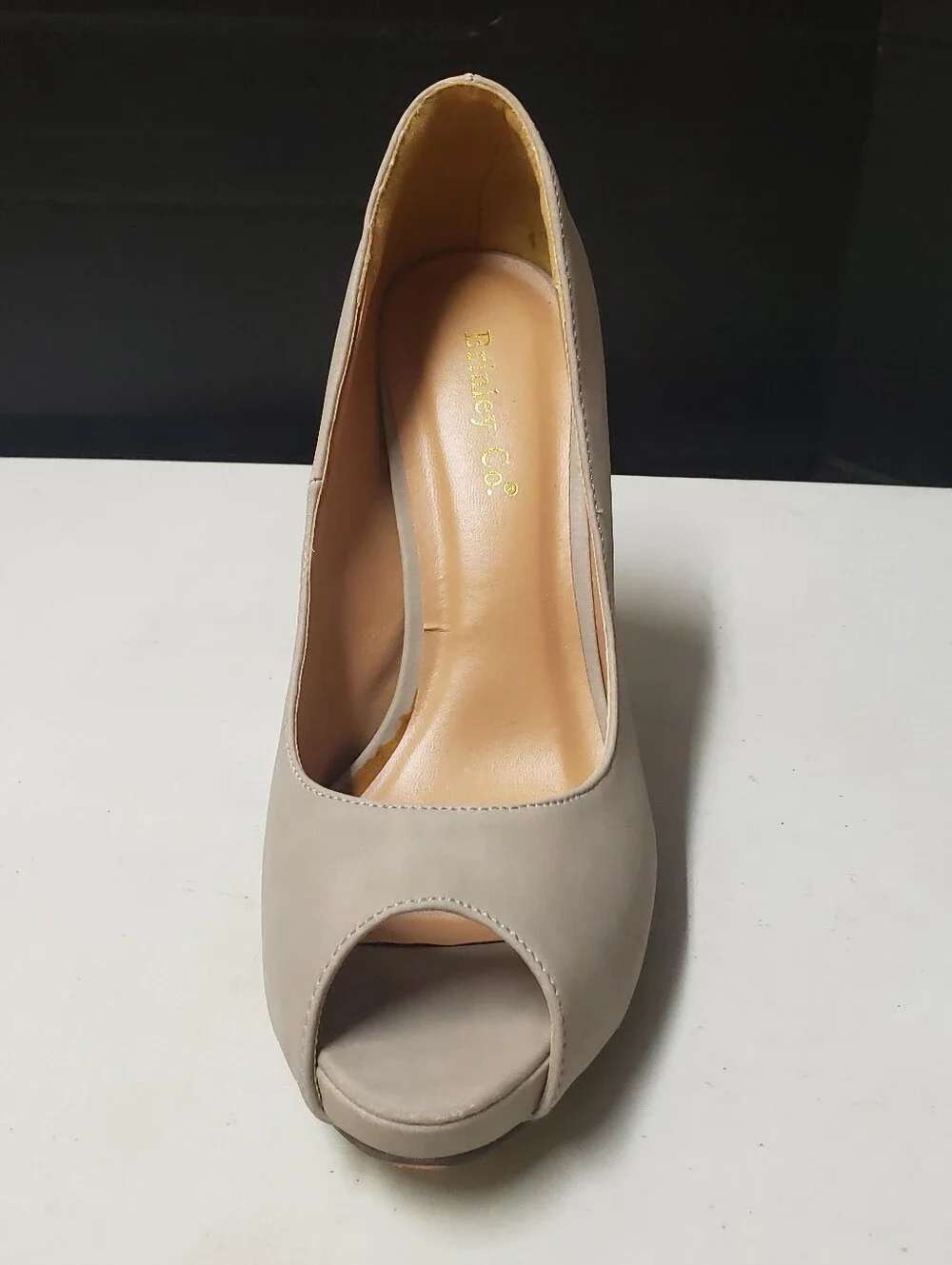 Peep-Toe High Heel Pumps in Light Gray